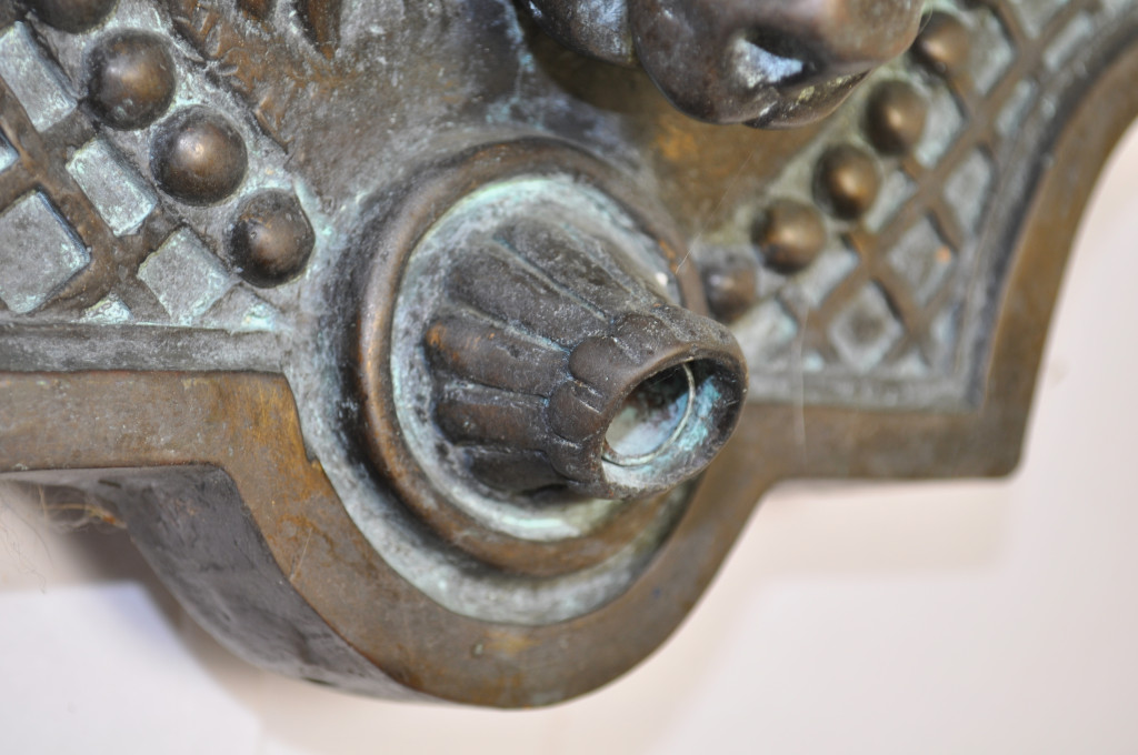 9021 Ram Head Bronze Spitter Detail 3