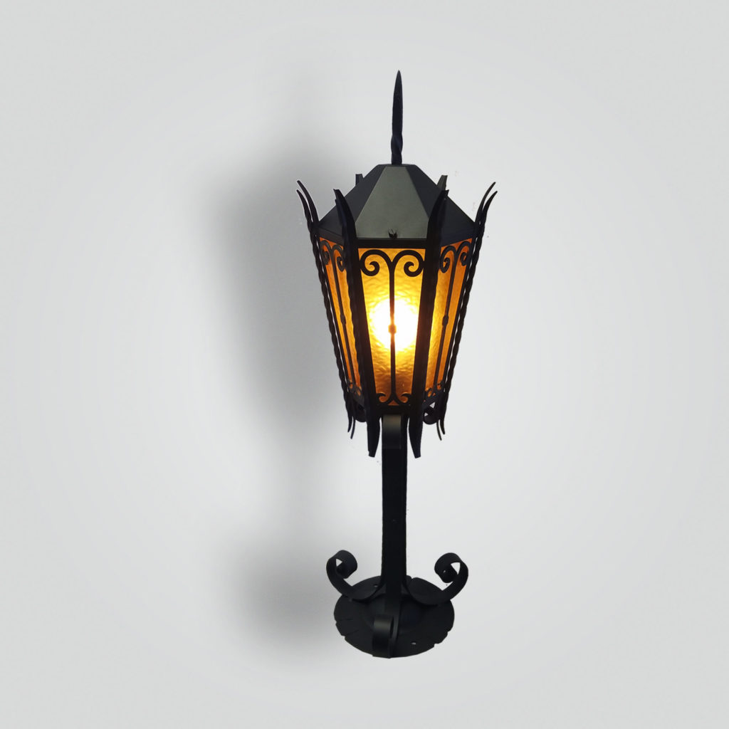Atout Lantern – ADG Lighting Collection